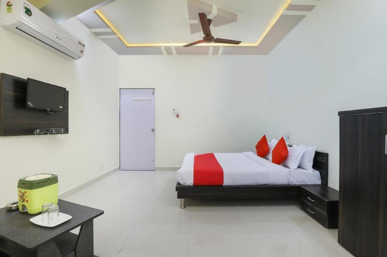 Hotel-The Safar Ahmedabad Exterior photo