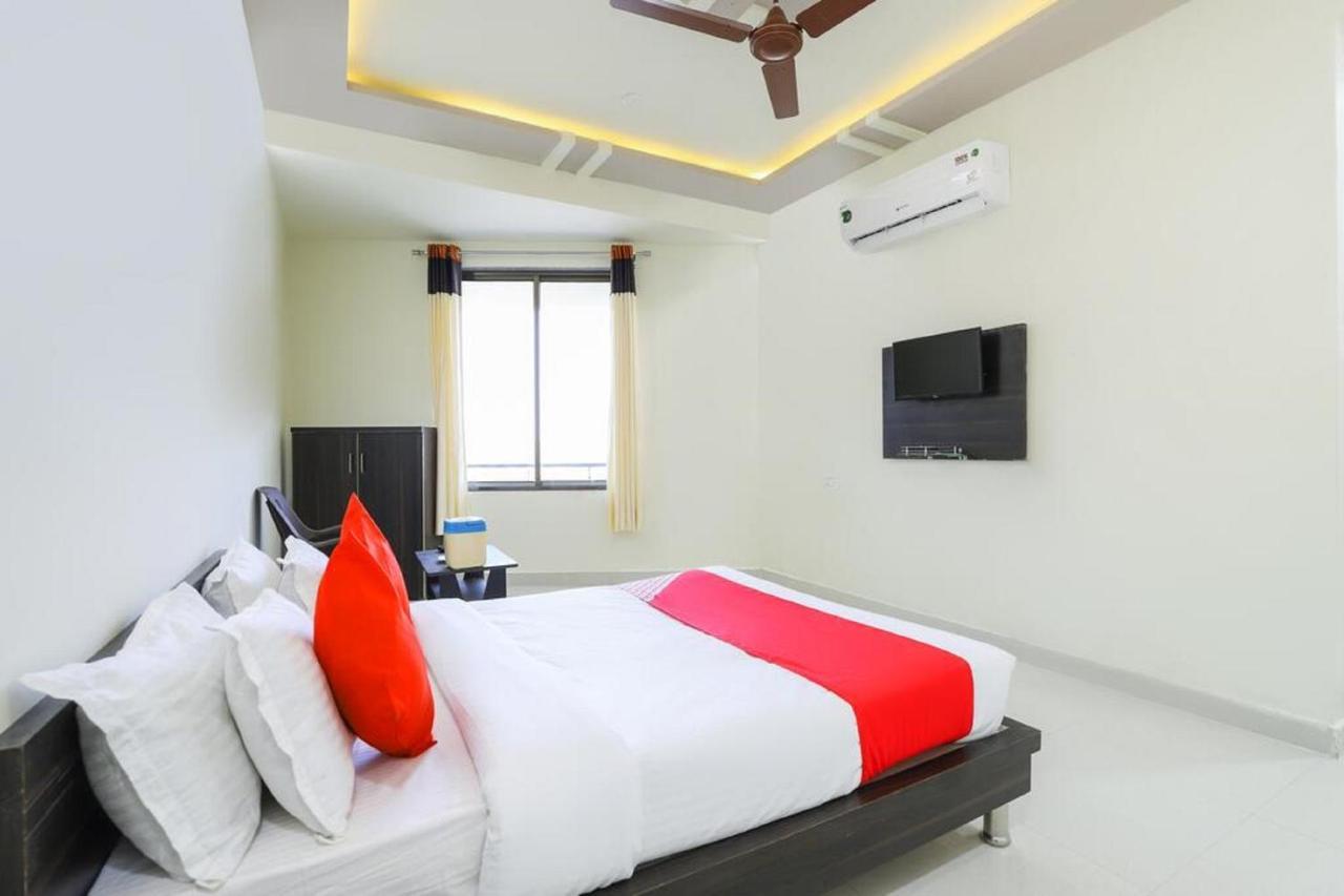 Hotel-The Safar Ahmedabad Exterior photo